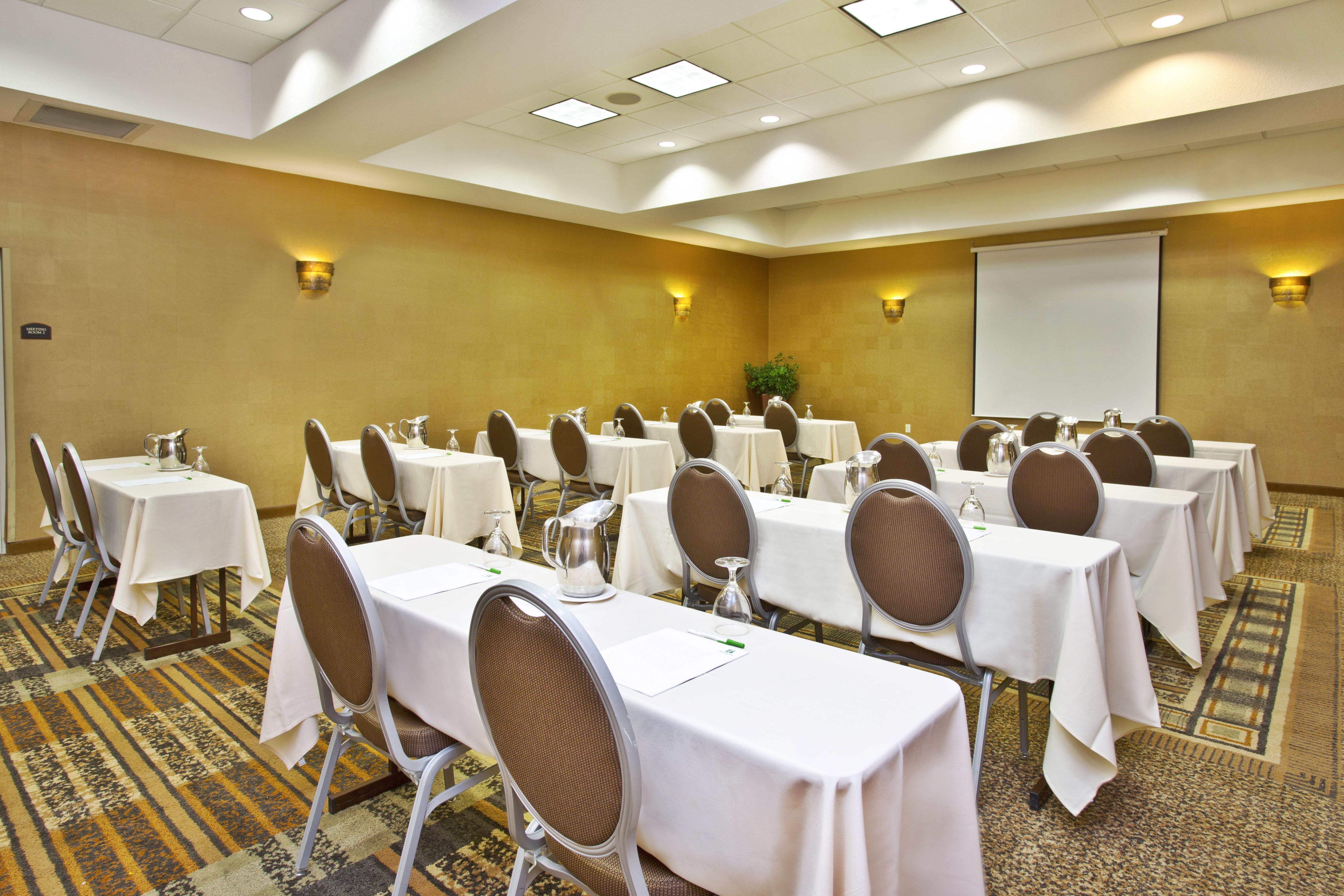 Holiday Inn & Suites Green Bay Stadium By Ihg Экстерьер фото